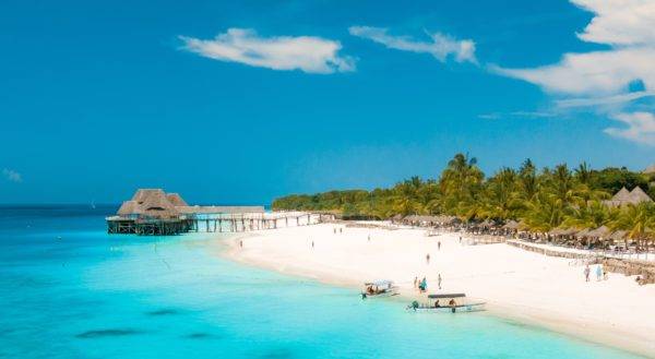 june weather in zanzibar